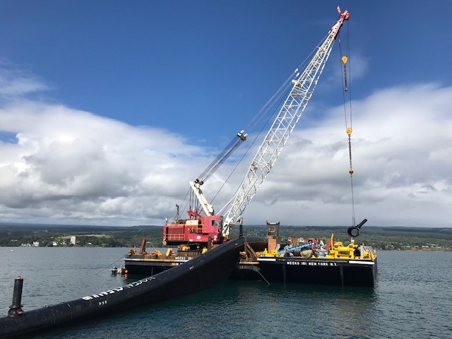 Crane Barge wtih System on deck